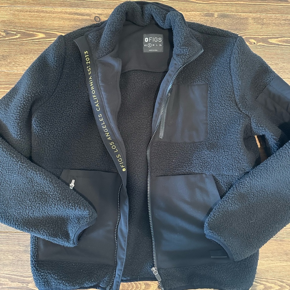 Figs on shift Sherpa jacket